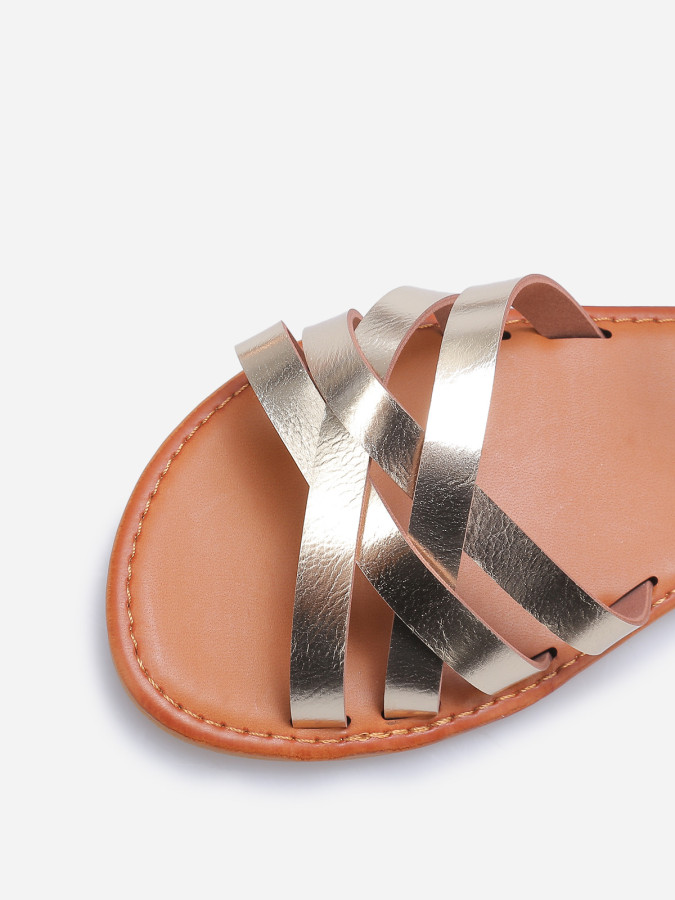 Sandales spartiates plates dorées