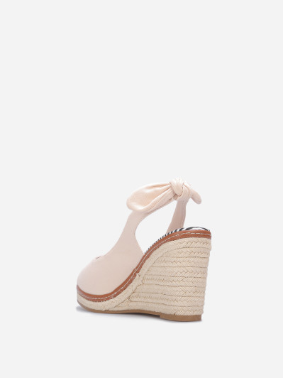 Sandales compensées peep toes beige