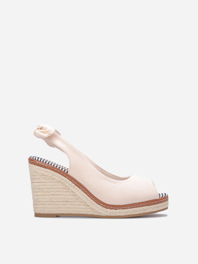 Sandales compensées peep toes beige