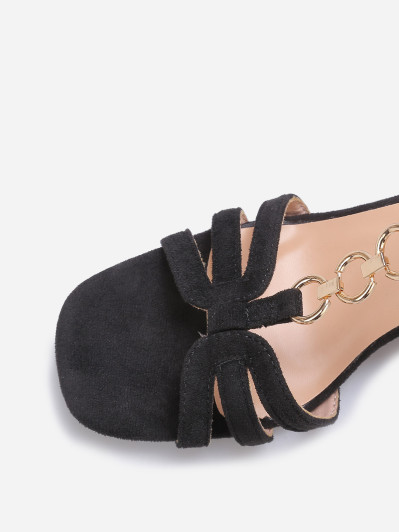 Sandales noires en suédine à talon carré et détails dorés