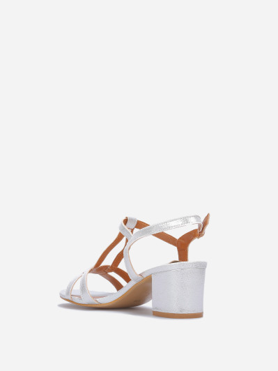 Sandales irisées à talon carré argent métallisé