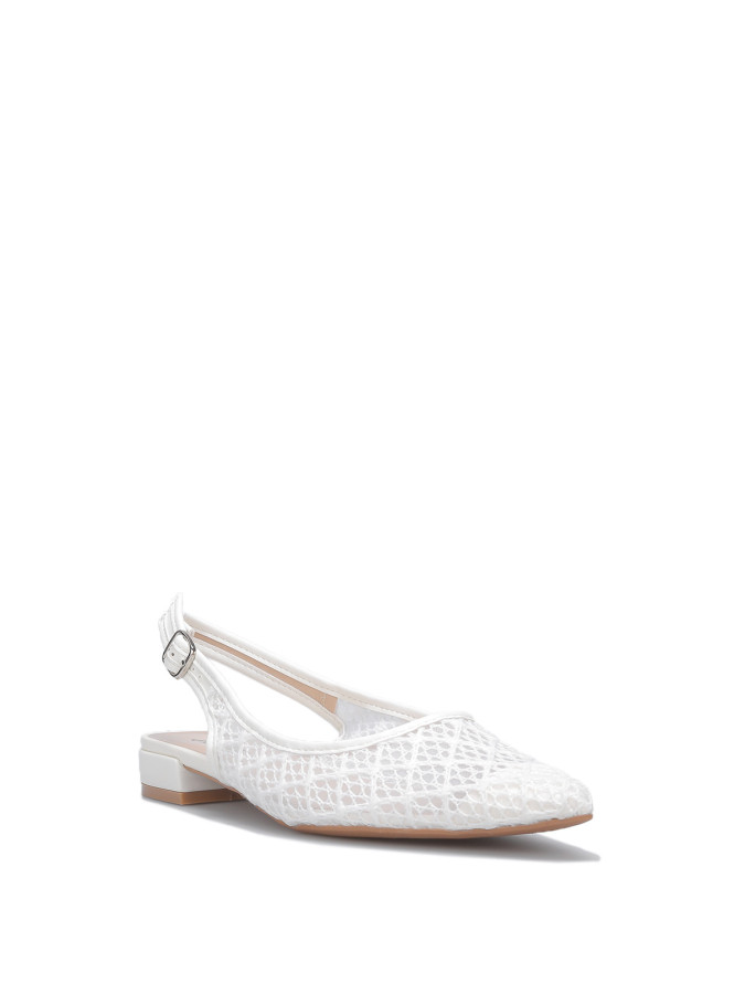 Ballerines slingback en crochet blanches