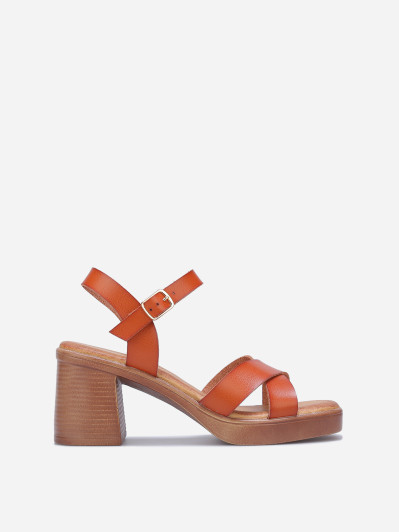 Sandales à plateforme et talon camel