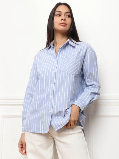 Chemise à rayures bleue et blanche