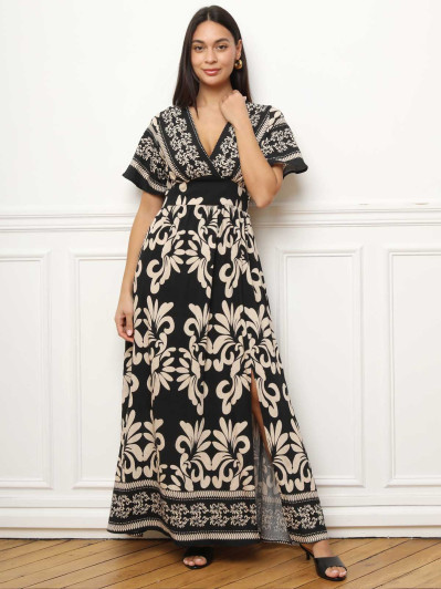 Robe longue à motifs bohèmes et fente noire