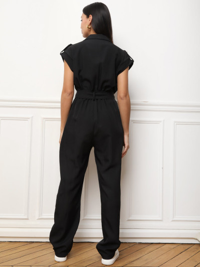 Combinaison sans manches boutonnée noire
