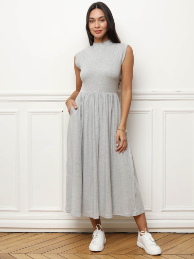 Robe grise mi-longue évasée