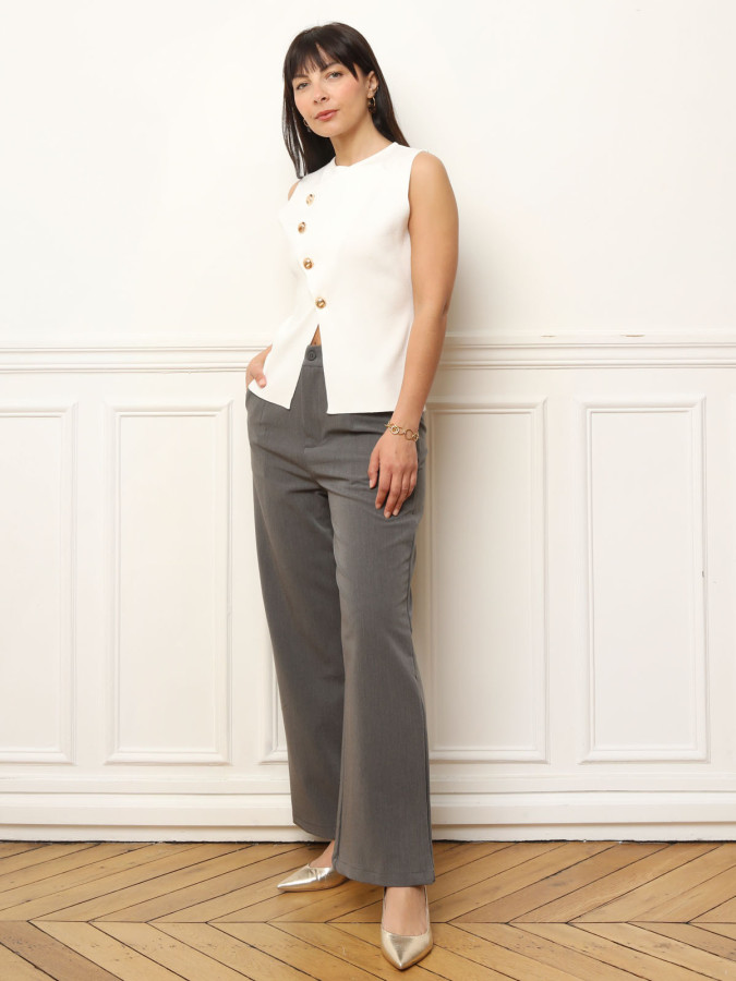 Top en maille à boutons dorés