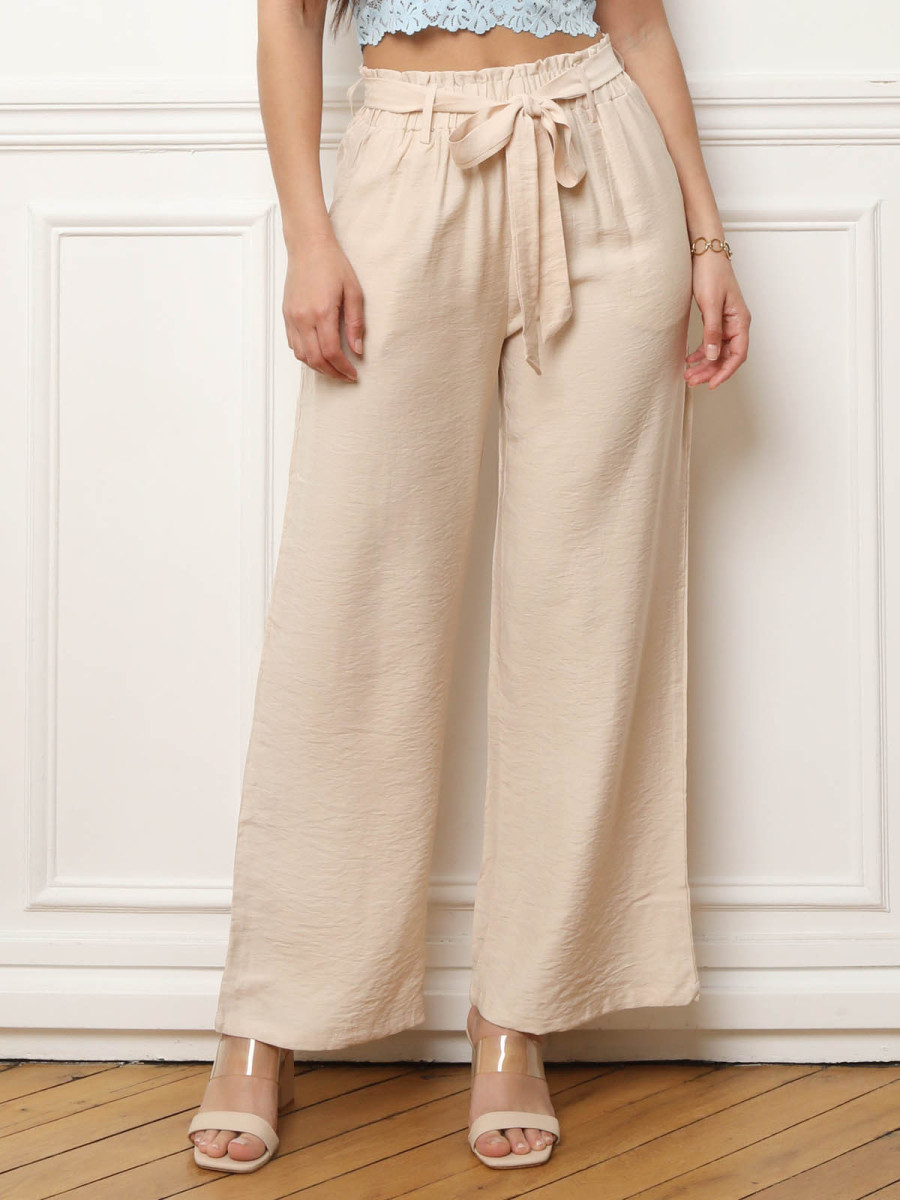 Pantalon fluide beige à ceinture