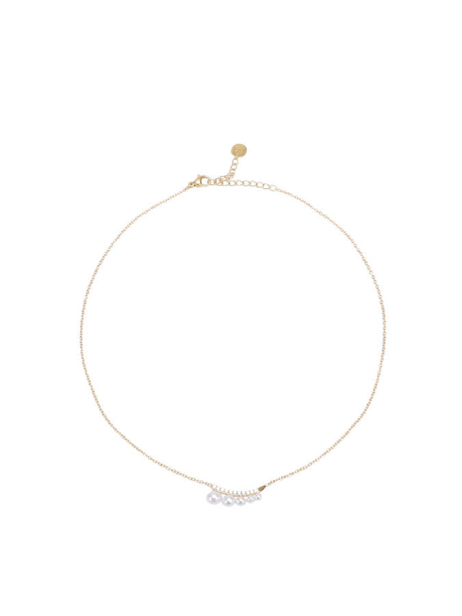 Collier doré avec pendentif strass et perles