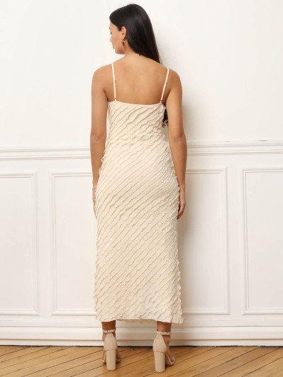 Robe longue écrue à mini volants