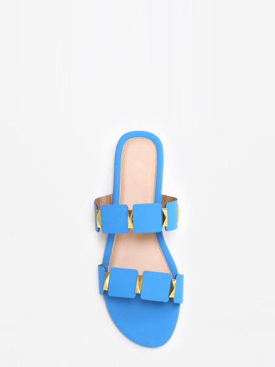 Mules plates bleues à brides et détails dorés grandes tailles