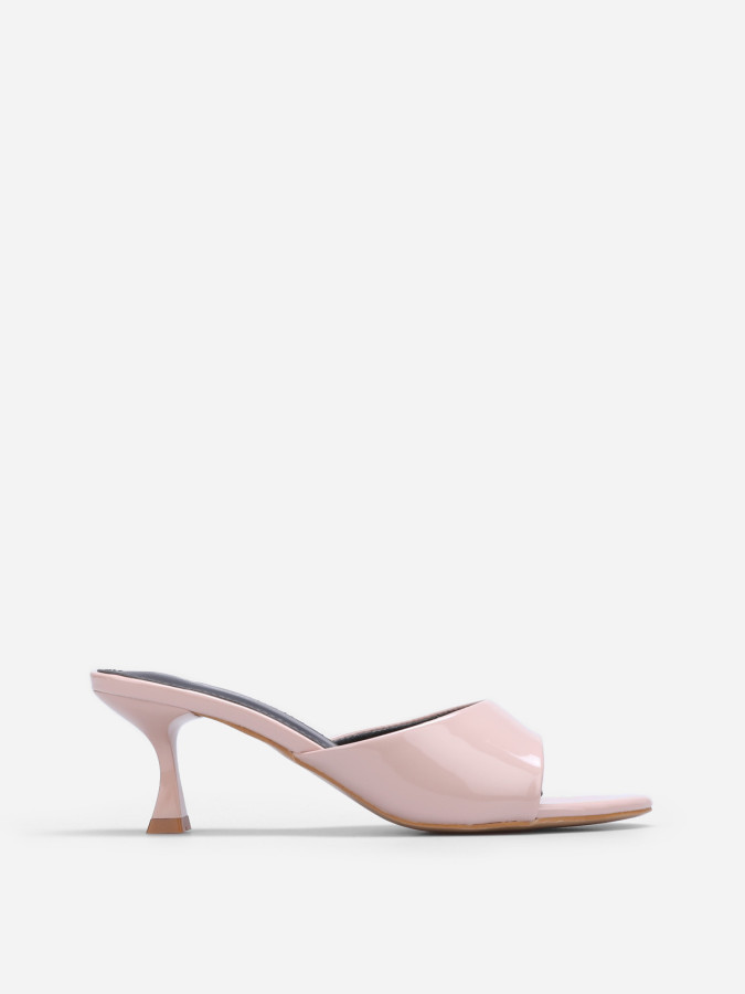 Mules vernies nude à talon bobine