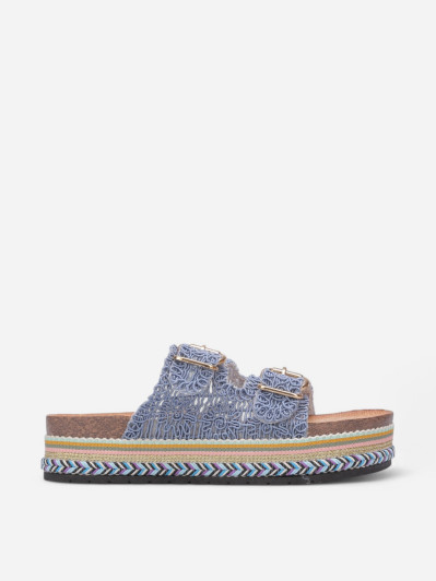 Mules brodées à plateforme bleues