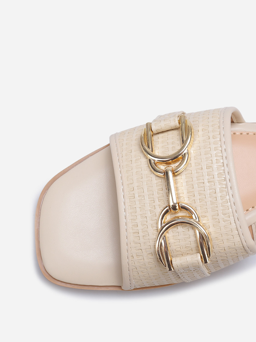 Mules beiges à bride style raphia et mors doré