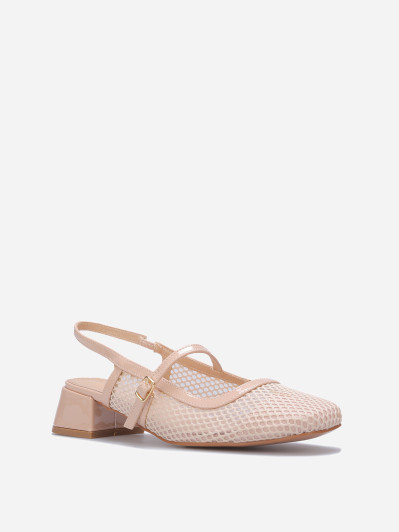 Slingback en résille beige à talon carré