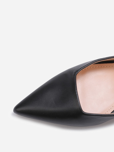 Escarpins slingback noir à petit talon carré