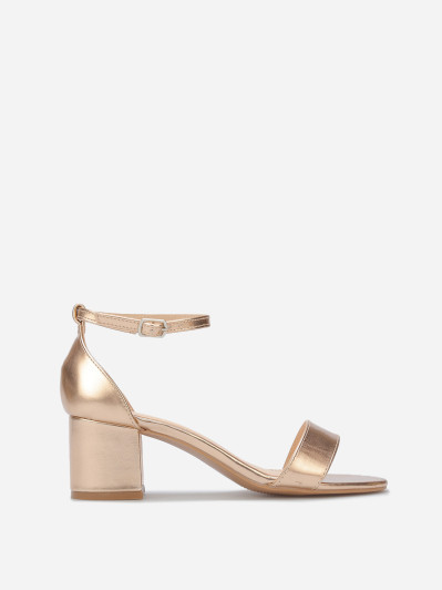 Sandales rose doré à talon carré