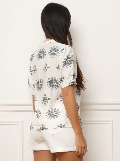 Chemisier à motifs fleurs et manches bouffantes