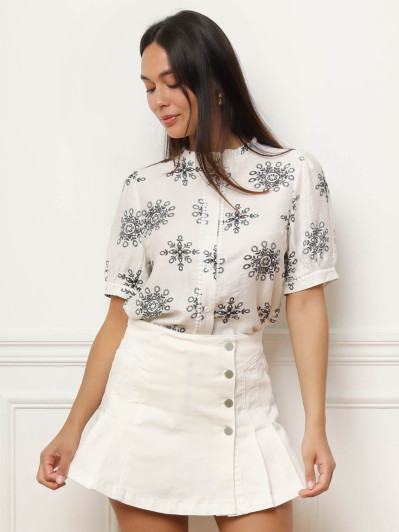 Chemisier à motifs fleurs et manches bouffantes