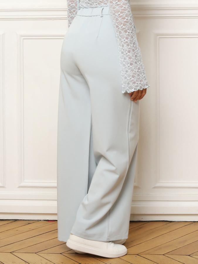 Pantalon tailleur classique évasé bleu clair