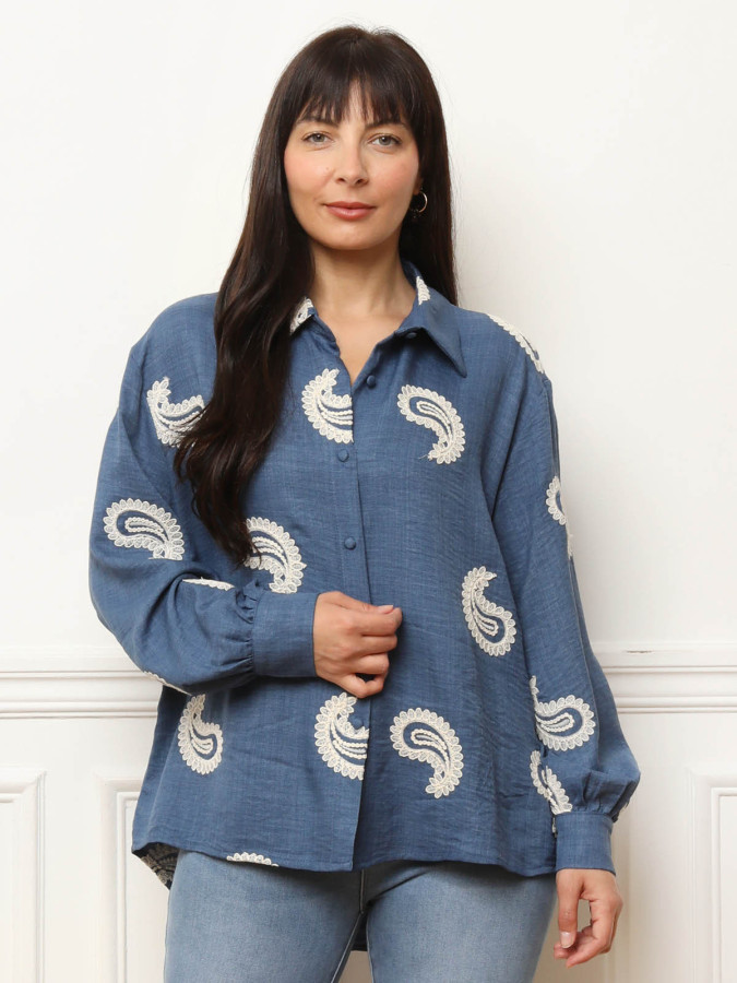 Chemise fluide à broderie cachemire bleue