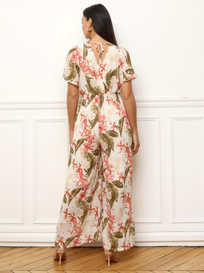 Combinaison à motifs floral et feuilles dorées beige