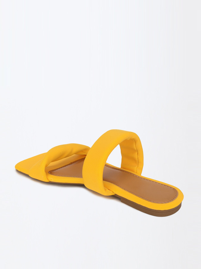 Mules jaunes à double brides