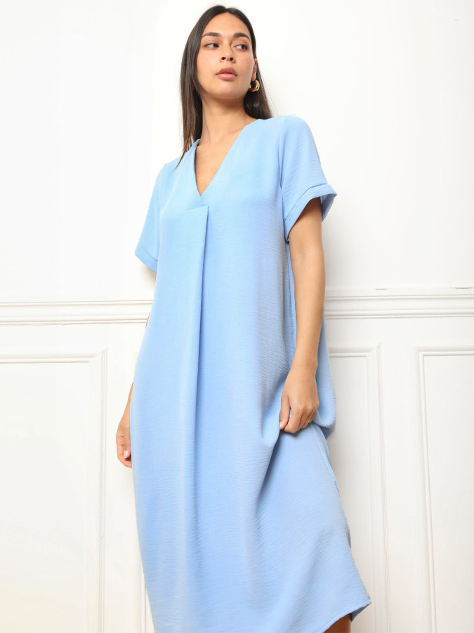 Robe mi-longue style tunique bleu clair