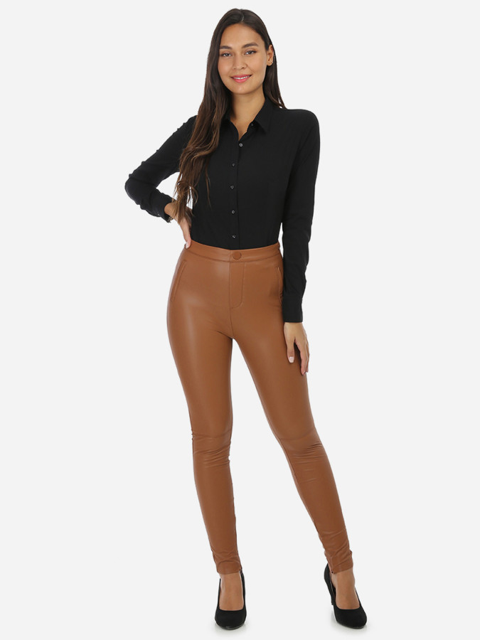 Tregging camel en simili cuir avec boutons