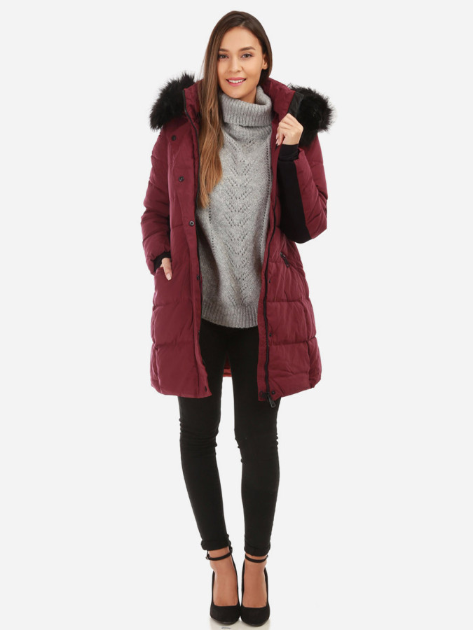 Doudoune bordeaux longue avec fausse fourrure femme pas cher