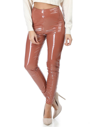 Pantalon en vinyle terre de sienne