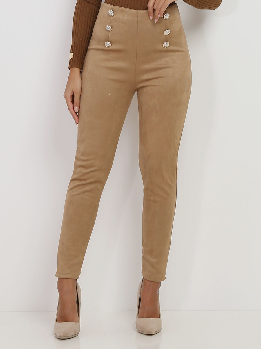 Pantalon taille haute camel en suédine à boutons