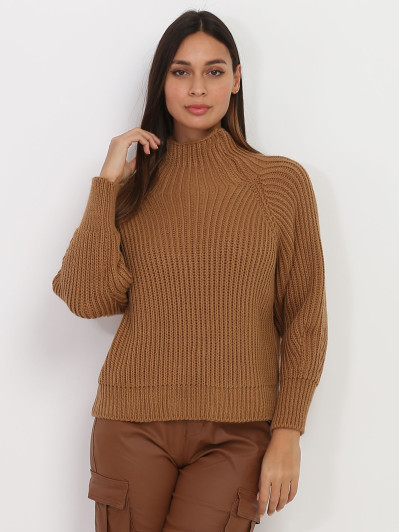 Pull en grosse maille camel à col montant