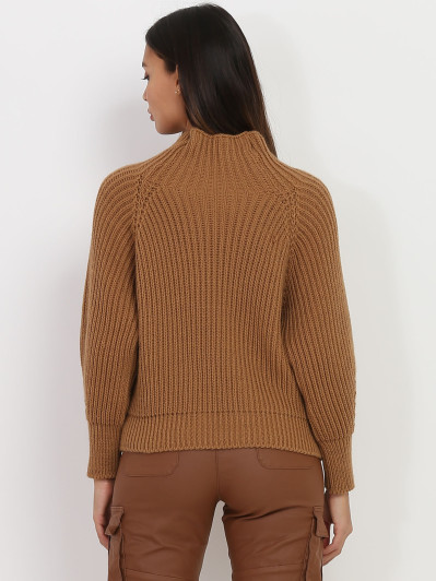 Pull en grosse maille camel à col montant