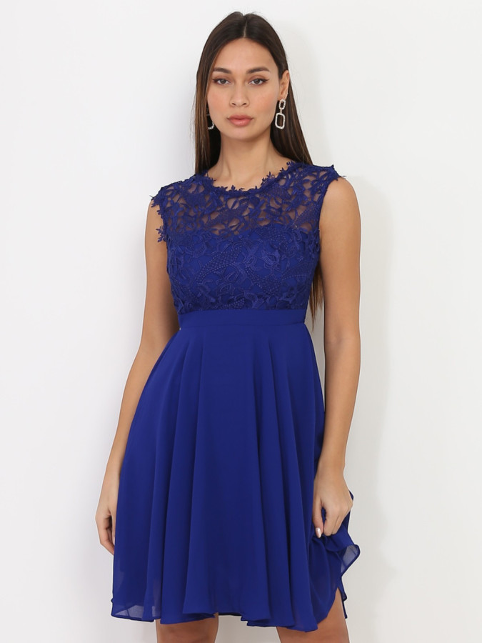 Robe à encolure dentelle grandes tailles