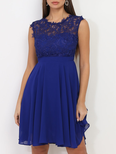 Robe à encolure dentelle grandes tailles