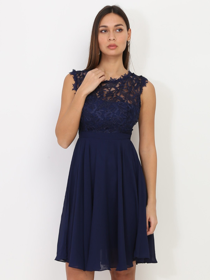 Robe à encolure dentelle grandes tailles