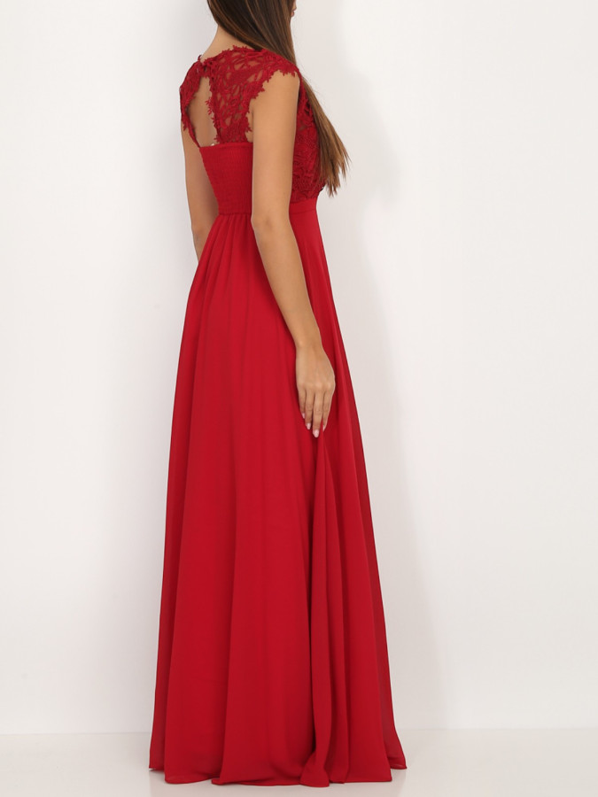 Robe longue rouge foncé à dentelle