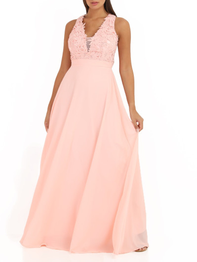 Robe longue rose à broderies fleuries