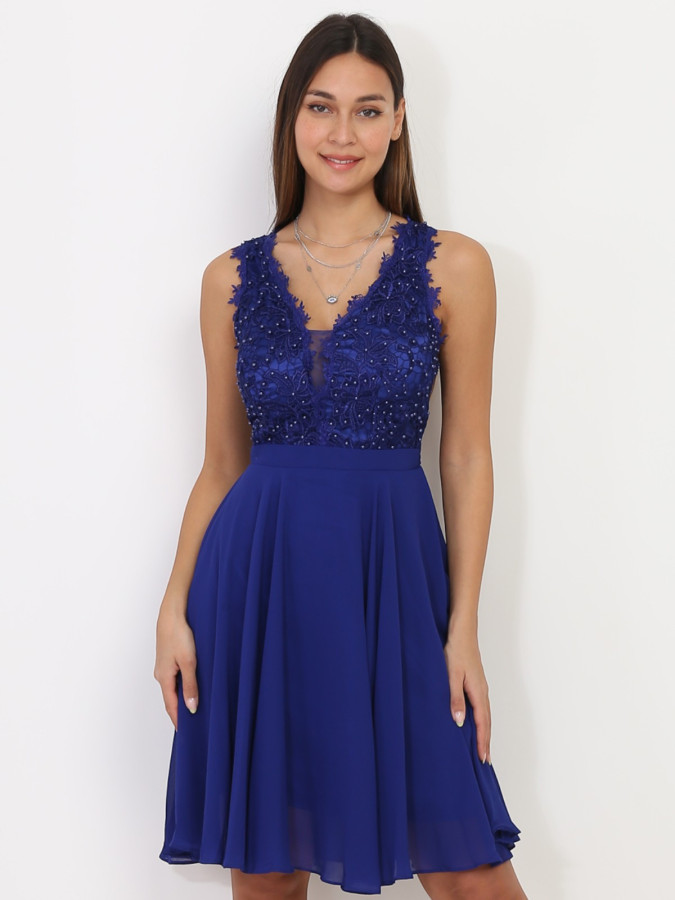 Robe bleue patineuse à broderie grandes tailles