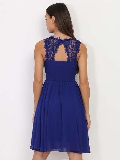 Robe bleue patineuse à broderie grandes tailles