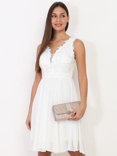 Robe blanche patineuse à broderie grandes tailles