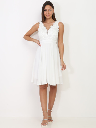 Robe blanche patineuse à broderie grandes tailles