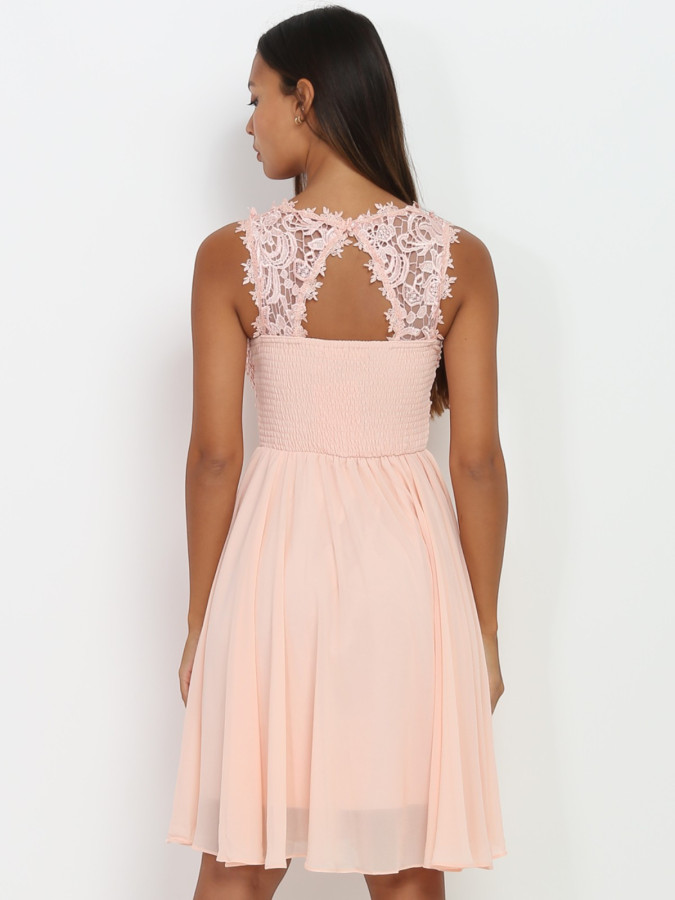 Robe rose patineuse à broderie grandes tailles