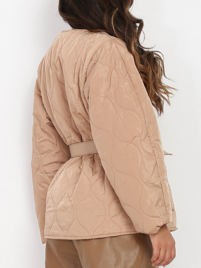 Veste matelassée camel ceinturée