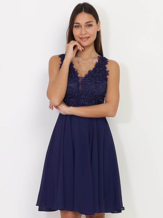 Robe bleu marine patineuse grandes tailles avec broderie et perles