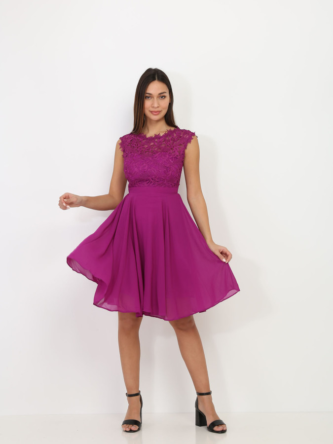 Robe patineuse de cérémonie violette avec dentelle