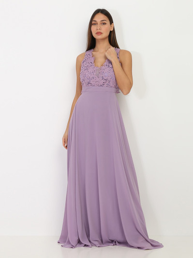 Robe longue parme à broderies fleuries