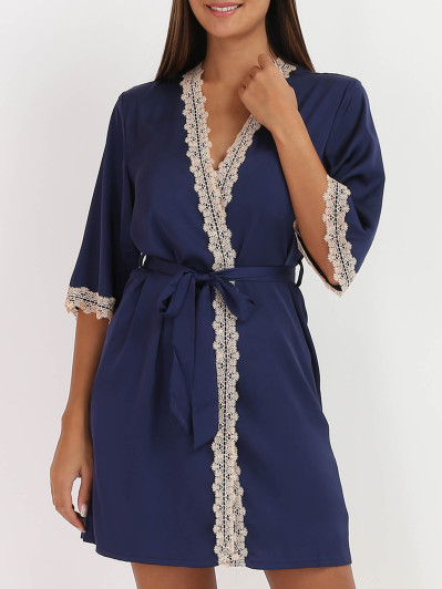 Ensemble nuisette et kimono à dentelle